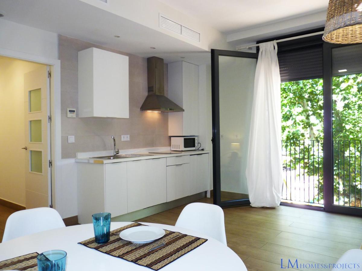 Alameda Square Apartment Seville Exterior photo