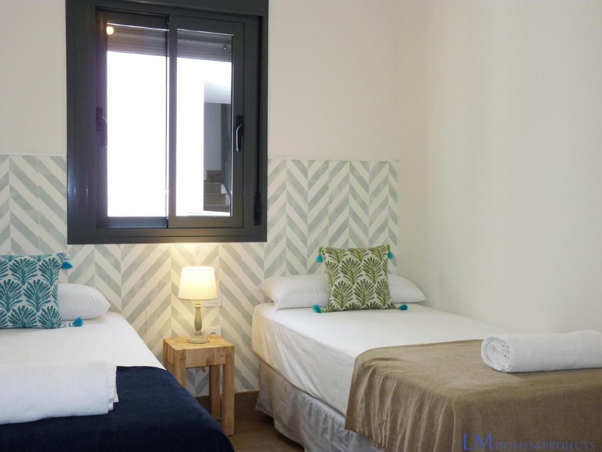 Alameda Square Apartment Seville Exterior photo