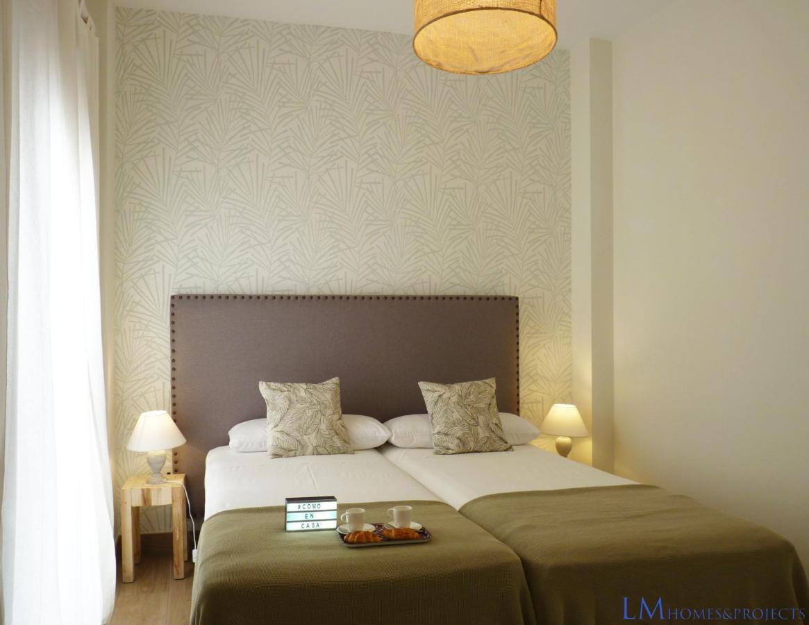 Alameda Square Apartment Seville Exterior photo